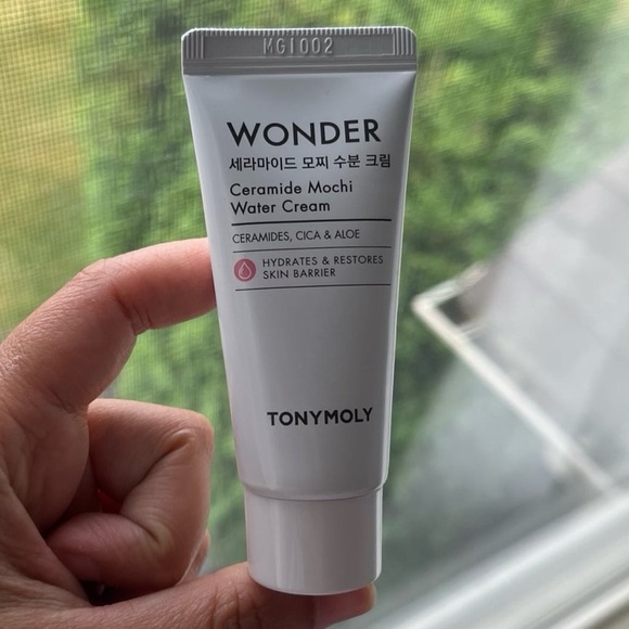 New Skincare Bundle ft Cosrx, Pixi, Peach & Lily, Wonder, Smashbox, Byoma - Picture 5 of 7